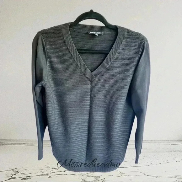 Hilary Radley Sweater - Medium - Picture 1 of 3